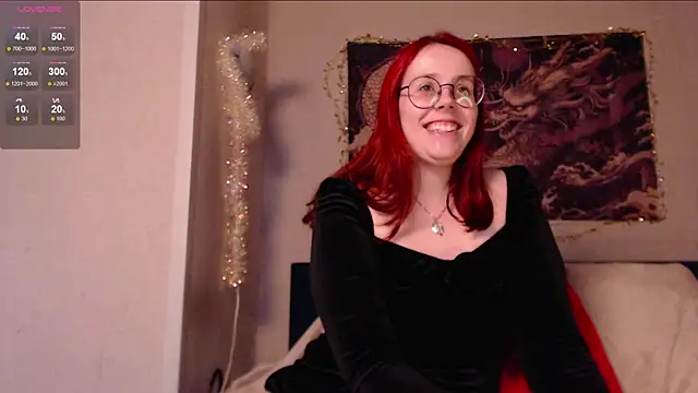 Snapshot of VanessaLincum chatting on March 8, 2025, 8:55 am VanessaLincum online show from March 8, 2025, 8:55 am