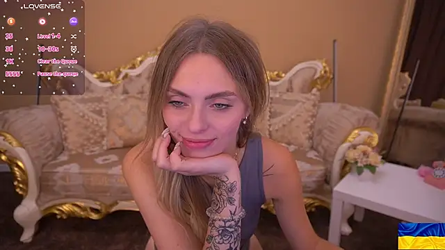 ChloeBrightt online show from September 19, 2025, 8:09 pm