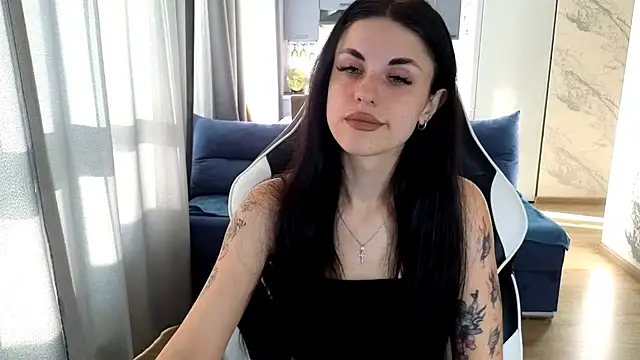 Mary   Moore online show from September 11, 2025, 2:22 am