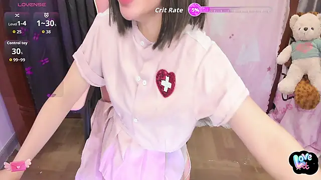 Snapshot of Yuka_Chan chatting on October 9, 2025, 12:36 pm Yuka Chan online show from October 9, 2025, 12:36 pm