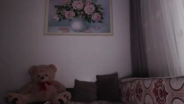  JustmeHere  online show from November 28, 2025, 8:50 am