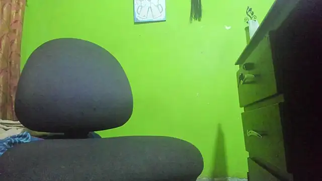 Snapshot of Brenda_Smith69 chatting on October 30, 2025, 10:54 pm Brenda Smith69 online show from October 30, 2025, 10:54 pm