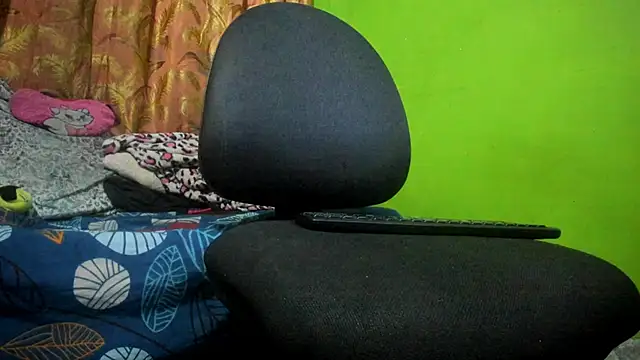 Snapshot of Brenda_Smith69 chatting on November 1, 2025, 10:34 pm Brenda Smith69 online show from November 1, 2025, 10:34 pm