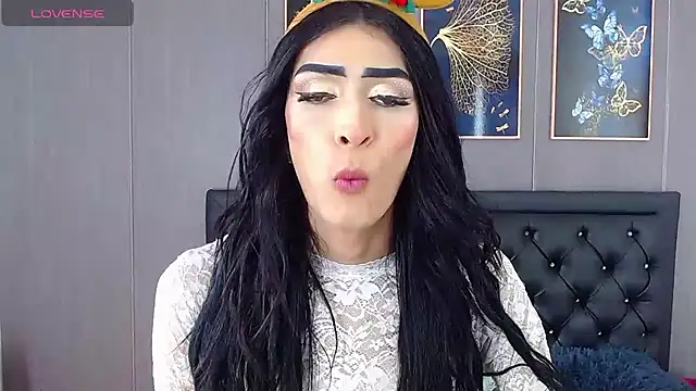 Snapshot of Evelynn_sex_ chatting on December 24, 2024, 5:02 pm Evelynn sex online show from December 24, 2024, 5:02 pm