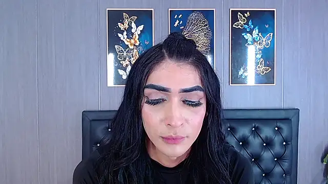 Snapshot of Evelynn_sex_ chatting on February 19, 2025, 1:17 pm Evelynn sex online show from February 19, 2025, 1:17 pm