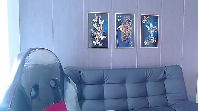 Snapshot of Evelynn_sex_ chatting on October 23, 2025, 12:59 pm Evelynn sex online show from October 23, 2025, 12:59 pm