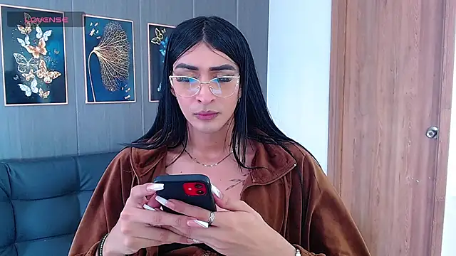 Snapshot of Evelynn_sex_ chatting on November 11, 2025, 1:55 pm Evelynn sex online show from November 11, 2025, 1:55 pm