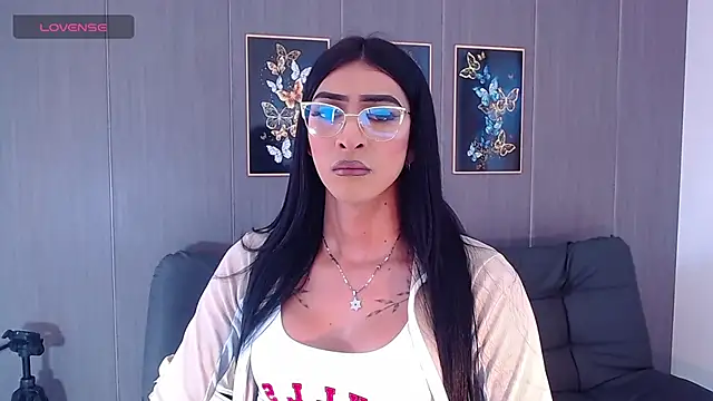 Snapshot of Evelynn_sex_ chatting on November 20, 2025, 1:11 pm Evelynn sex online show from November 20, 2025, 1:11 pm