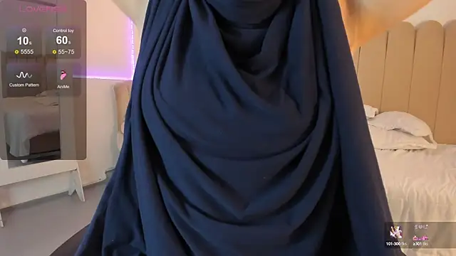 Snapshot of anna-henao chatting on December 14, 2024, 12:33 pm anna-henao online show from December 14, 2024, 12:33 pm