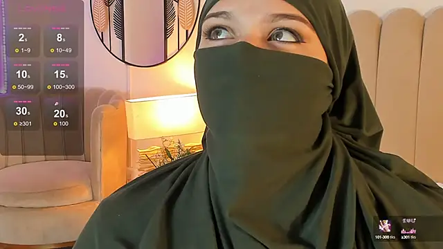 Snapshot of anna-henao chatting on January 15, 2025, 12:25 pm anna-henao online show from January 15, 2025, 12:25 pm