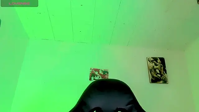 Snapshot of naomy__xx chatting on October 29, 2025, 3:09 am naomy xx online show from October 29, 2025, 3:09 am