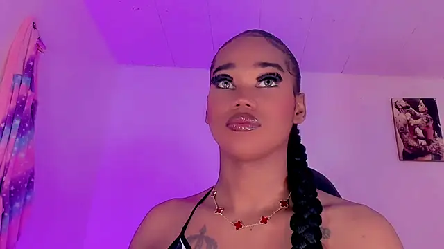 Snapshot of naomy__xx chatting on November 5, 2025, 3:17 am naomy xx online show from November 5, 2025, 3:17 am