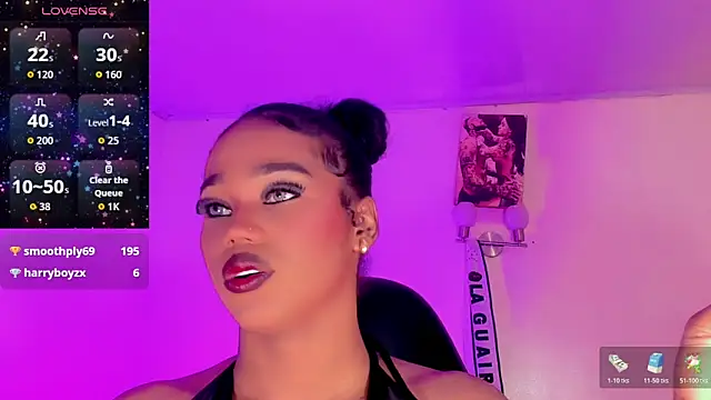 Snapshot of naomy__xx chatting on December 13, 2025, 10:15 pm naomy xx online show from December 13, 2025, 10:15 pm