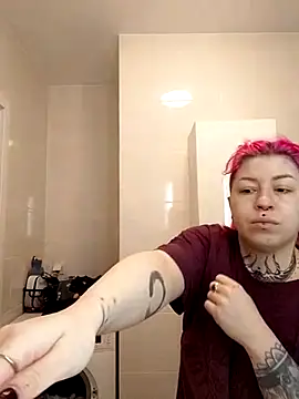 Snapshot of divine_eve chatting on February 21, 2025, 2:48 pm divine eve online show from February 21, 2025, 2:48 pm