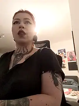 Snapshot of divine_eve chatting on March 17, 2025, 6:11 pm divine eve online show from March 17, 2025, 6:11 pm