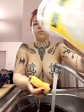 Snapshot of divine_eve chatting on October 31, 2025, 3:24 pm divine eve online show from October 31, 2025, 3:24 pm