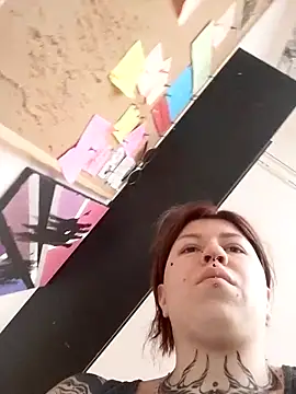 Snapshot of divine_eve chatting on November 15, 2025, 10:56 am divine eve online show from November 15, 2025, 10:56 am