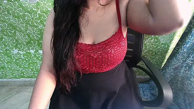 Snapshot of _mOOn_light_ chatting on December 1, 2025, 5:01 am mOOn light online show from December 1, 2025, 5:01 am