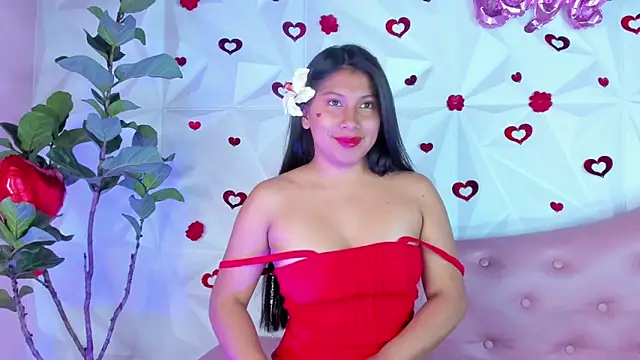 Snapshot of LinnaGardenia chatting on February 14, 2025, 2:02 pm LinnaGardenia online show from February 14, 2025, 2:02 pm