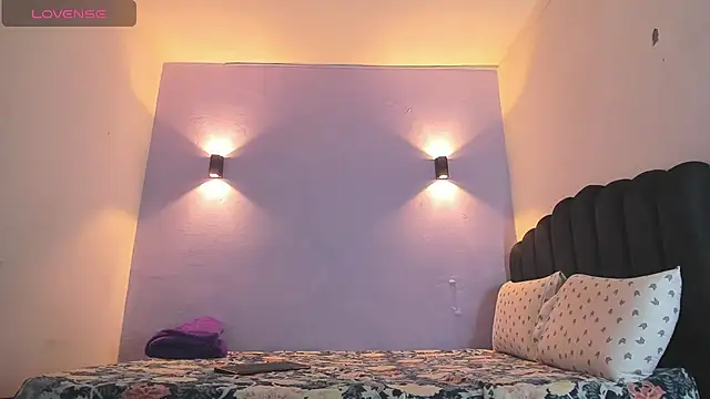 Sofia Clauss  online show from March 12, 2025, 4:08 am