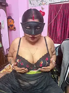 Snapshot of OrgsmMust chatting on January 28, 2025, 7:00 pm OrgsmMust online show from January 28, 2025, 7:00 pm