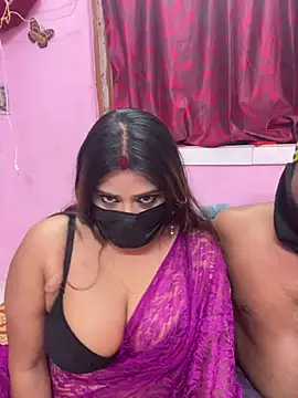 Snapshot of OrgsmMust chatting on February 2, 2025, 6:10 pm OrgsmMust online show from February 2, 2025, 6:10 pm