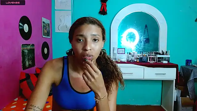 sensitive brunette online show from November 26, 2025, 12:22 am