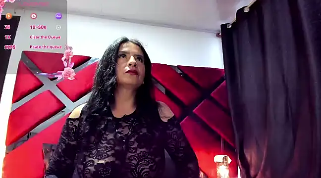 Snapshot of Kendra-Foxxy chatting on February 13, 2025, 8:13 pm Kendra-Foxxy online show from February 13, 2025, 8:13 pm