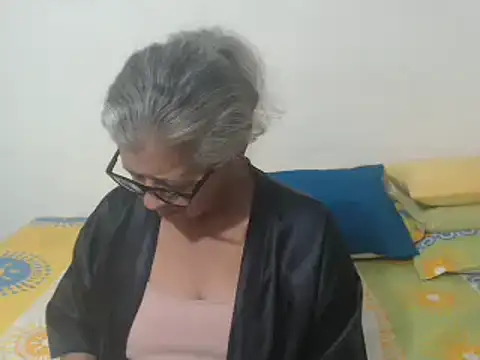 Snapshot of candy_mature_ chatting on January 20, 2025, 10:51 am candy mature  online show from January 20, 2025, 10:51 am