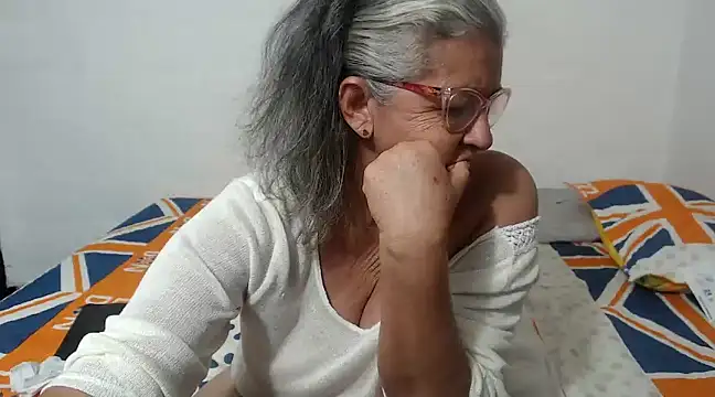 Snapshot of candy_mature_ chatting on February 25, 2025, 12:58 am candy mature  online show from February 25, 2025, 12:58 am
