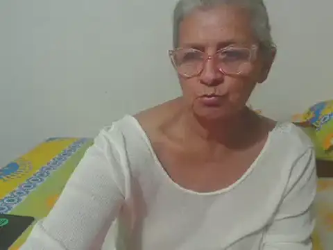 Snapshot of candy_mature_ chatting on March 7, 2025, 2:04 am candy mature  online show from March 7, 2025, 2:04 am