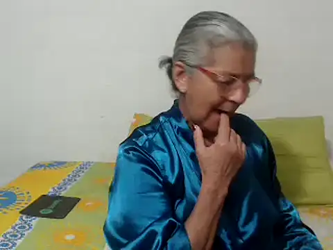 Snapshot of candy_mature_ chatting on March 20, 2025, 7:57 pm candy mature  online show from March 20, 2025, 7:57 pm