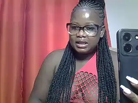 Snapshot of freaky_juicy chatting on January 25, 2025, 12:47 pm freaky juicy online show from January 25, 2025, 12:47 pm