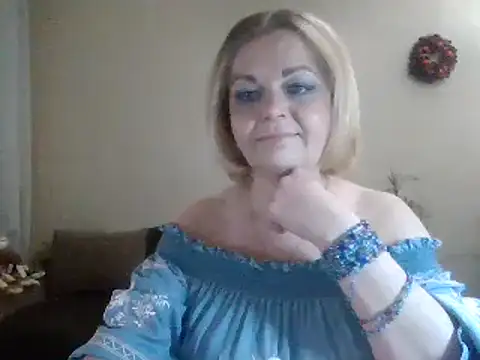 Snapshot of SofiyaPetrova chatting on February 10, 2025, 7:17 pm SofiyaPetrova online show from February 10, 2025, 7:17 pm