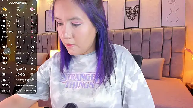 sweet--emily online show from January 25, 2025, 9:36 am