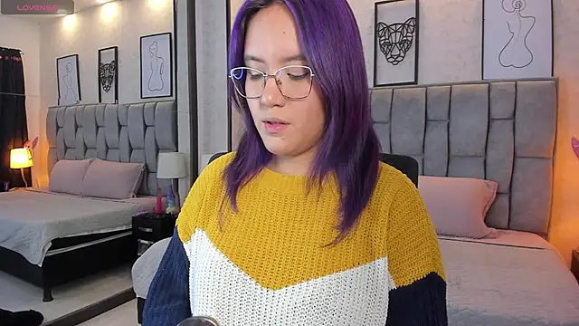 sweet--emily online show from February 14, 2025, 8:31 am