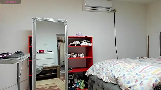 supermanboy94 online show from March 10, 2025, 7:10 am