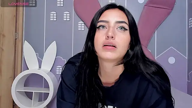 Lesly sexy4u online show from February 23, 2025, 4:28 am