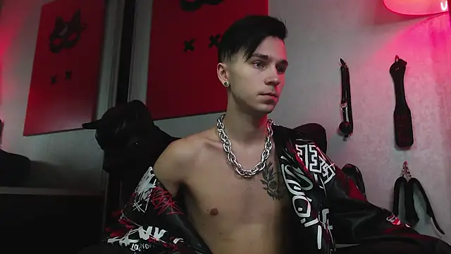 Snapshot of Joseph__Quinn chatting on January 24, 2025, 1:57 pm Joseph Quinn online show from January 24, 2025, 1:57 pm