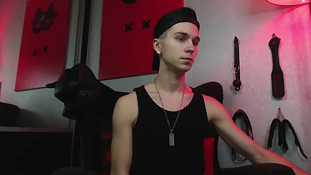 Snapshot of Joseph__Quinn chatting on January 28, 2025, 12:22 pm Joseph Quinn online show from January 28, 2025, 12:22 pm