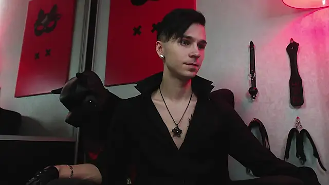 Snapshot of Joseph__Quinn chatting on February 4, 2025, 11:05 am Joseph Quinn online show from February 4, 2025, 11:05 am