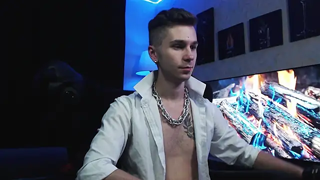 Snapshot of Joseph__Quinn chatting on September 8, 2025, 4:50 pm Joseph Quinn online show from September 8, 2025, 4:50 pm