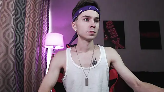 Snapshot of Joseph__Quinn chatting on October 25, 2025, 6:21 am Joseph Quinn online show from October 25, 2025, 6:21 am