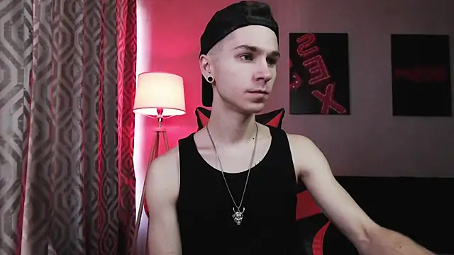 Snapshot of Joseph__Quinn chatting on November 11, 2025, 7:08 am Joseph Quinn online show from November 11, 2025, 7:08 am