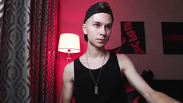 Snapshot of Joseph__Quinn chatting on November 30, 2025, 11:47 am Joseph Quinn online show from November 30, 2025, 11:47 am