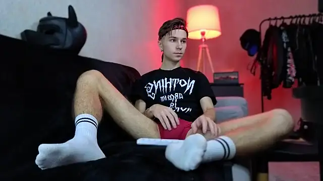 Snapshot of Joseph__Quinn chatting on December 3, 2025, 5:37 am Joseph Quinn online show from December 3, 2025, 5:37 am