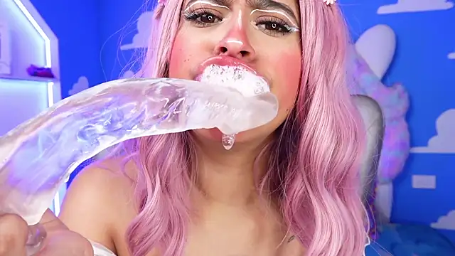 miss romyna online show from February 18, 2025, 11:11 am