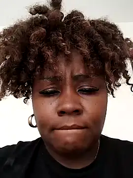 kaorysquirt online show from October 5, 2025, 9:02 pm