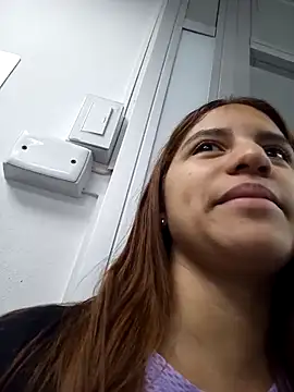 AnthonelaDuque online show from January 23, 2025, 11:37 am