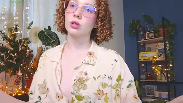 Snapshot of _lightmyfire chatting on December 28, 2024, 12:24 pm  lightmyfire online show from December 28, 2024, 12:24 pm